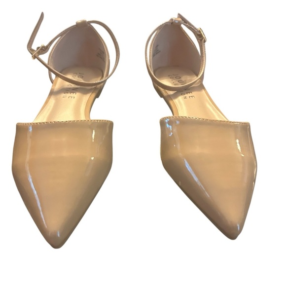 Journee Collection Reba Patent Taupe Ballet Flats Size 6.5 - Picture 3 of 10